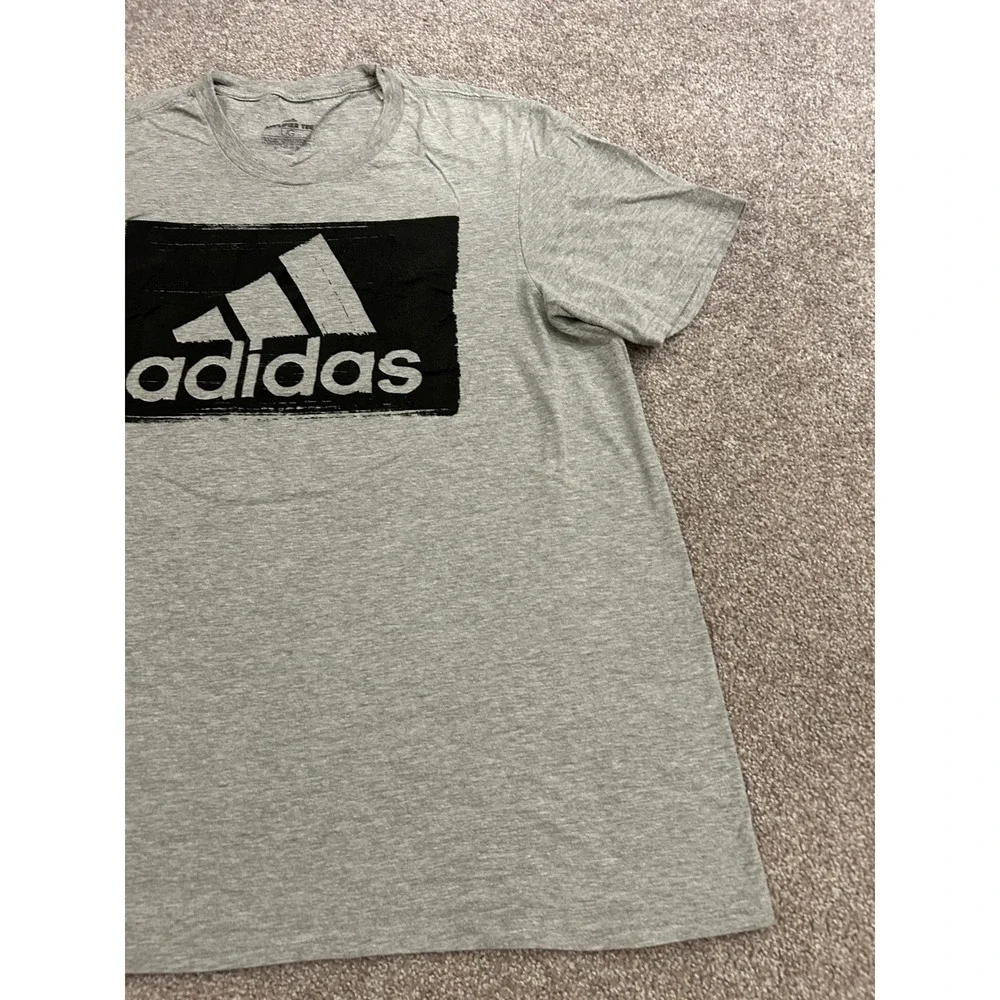 Adidas Amplifier Tee Mens Large Grey Excellent Short Sleeve Graphic T-Shirt